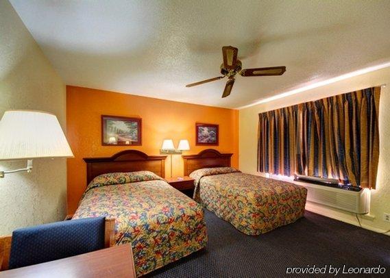 Rodeway Inn Perry ภายนอก รูปภาพ